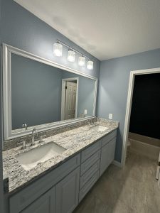 Boerne_Bathroom-remodel- with vanity and toilet & tub room